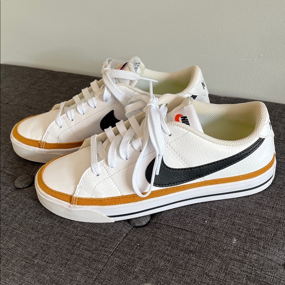 Nike Court Legacy Next Nature Women’s Shoe Size 7 - Picture 1 of 12
